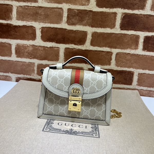 グッチバッグ正面デザイン
